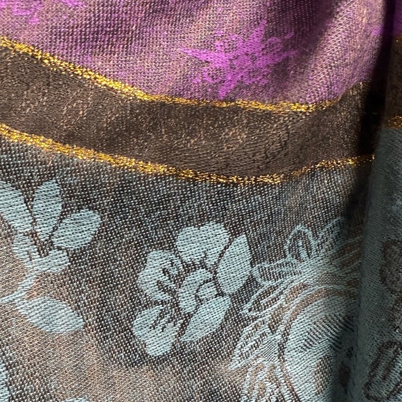 Tru-Fit Pashmina 100% Acrylic Scarf NWT 28"x82" Purple Blue Black & Gold - Picture 3 of 7